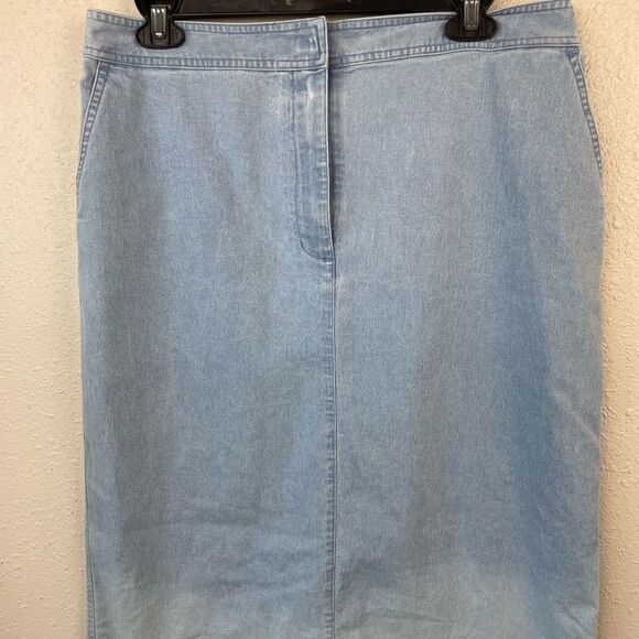 Christopher & Banks Denim Skirt Size 10 EUC - Picture 2 of 5